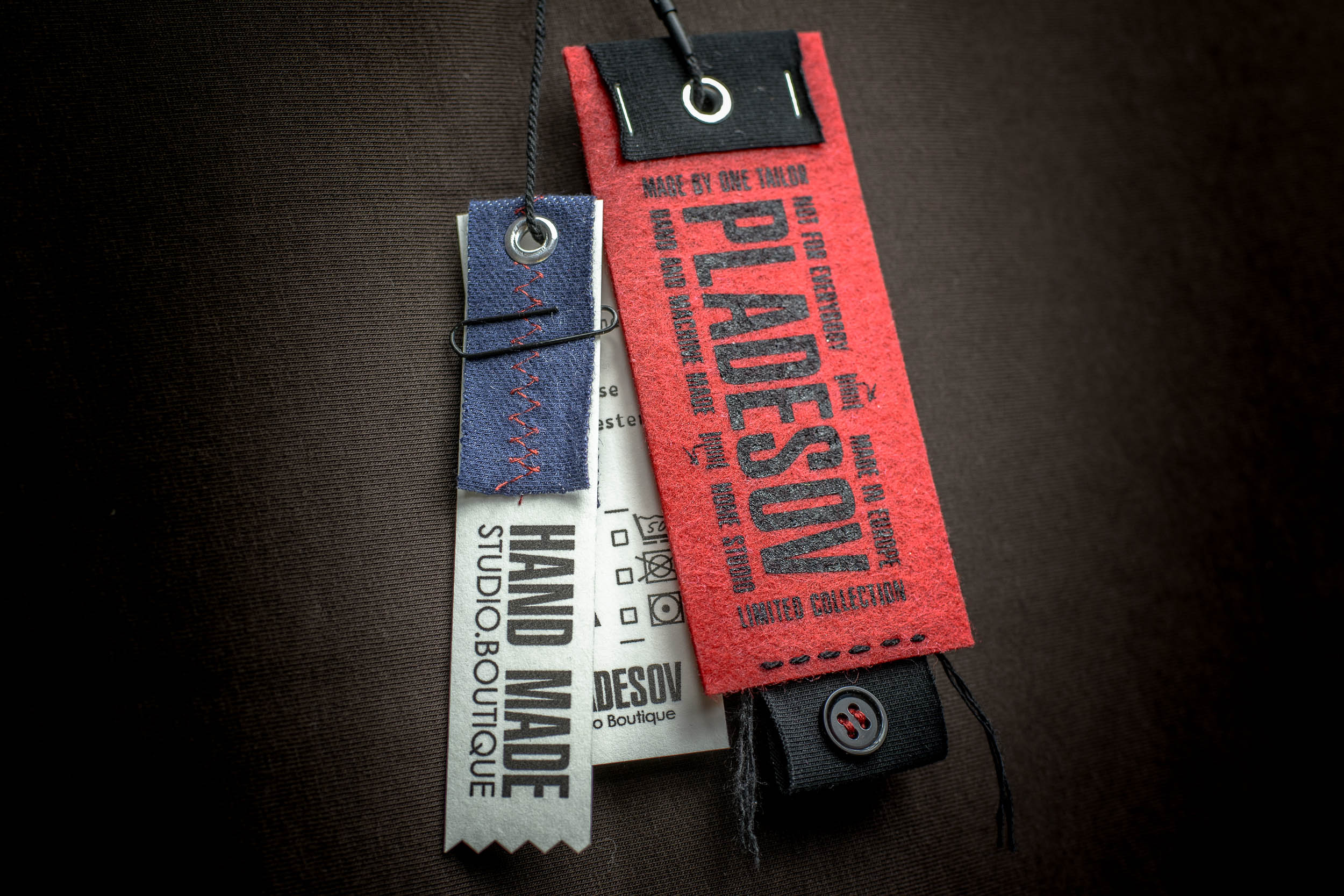 pladesov trademark hangtag private label